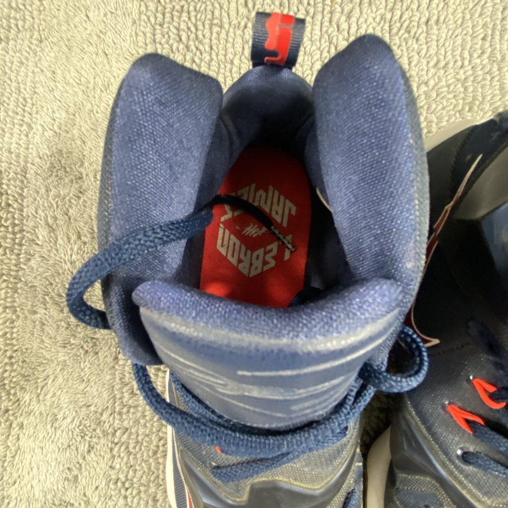 Nike Lebron XIII Basketball Sneakers Shoes Mens Size 10.5 Navy Red 807219-461 - Picture 9 of 11